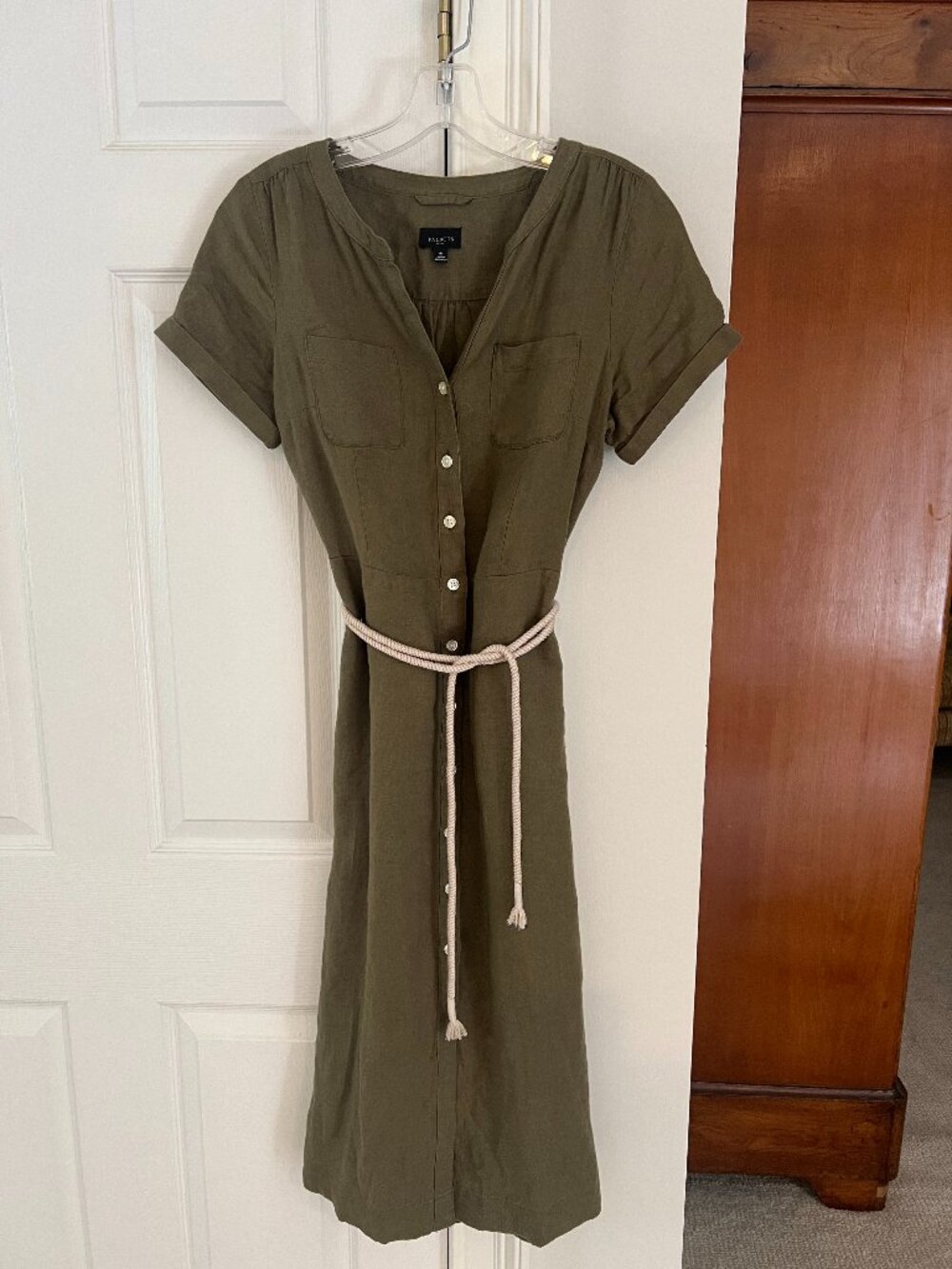 Talbots Olive Green Linen Button Front Desk with Robe Belt